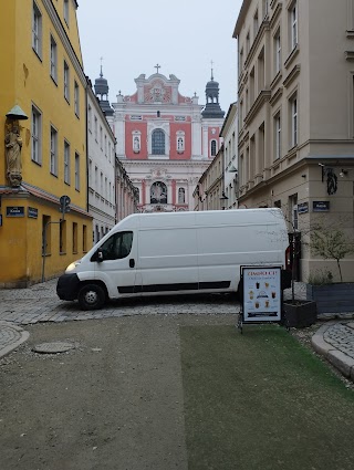 TaniBus Taxi Bagażowe Transport Przeprowadzki Poznań