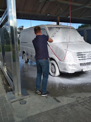 Автомийка LuxWash