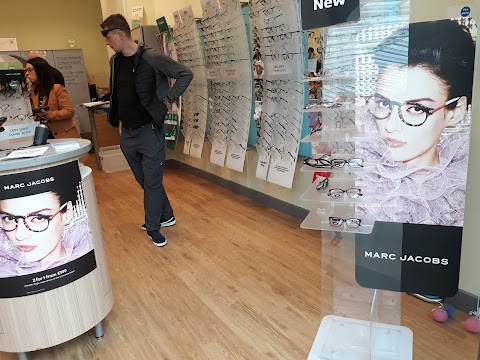 Specsavers Opticians & Audiologists - Mahon Point - Cork