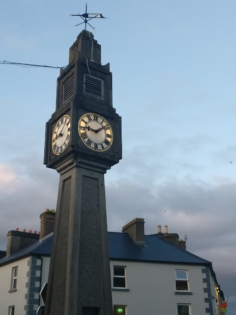 The Clock Tavern