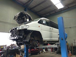 Delica Garage Geelong (Delica Shop)