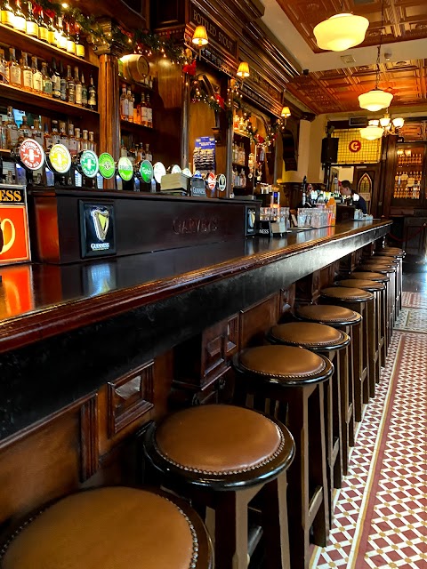 Garveys Bar