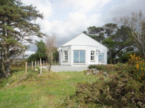 Trident Holiday Homes - Tí Mhaggie Holiday Cottage