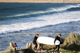 Surf N Stay Strandhill Lodge, House, Surf School