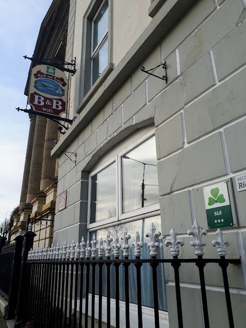 B&B Cobh, Bed & Breakfast - Ard Na Laoi