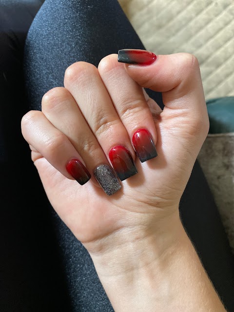 Mk Nails & Spa