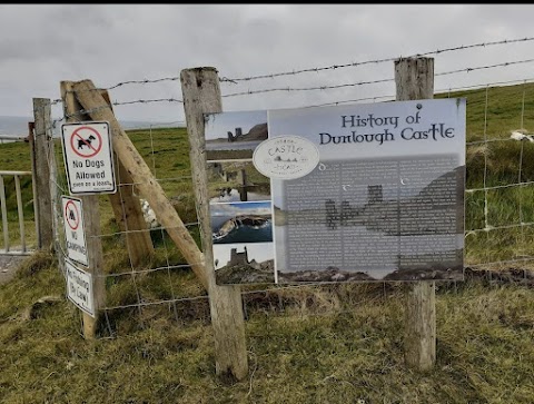 Parking for Dunlough Fort (Castle)