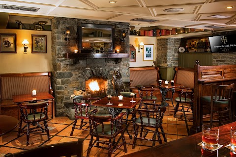 International Hotel Killarney & Hannigan's Bar, Restaurant & Terrace