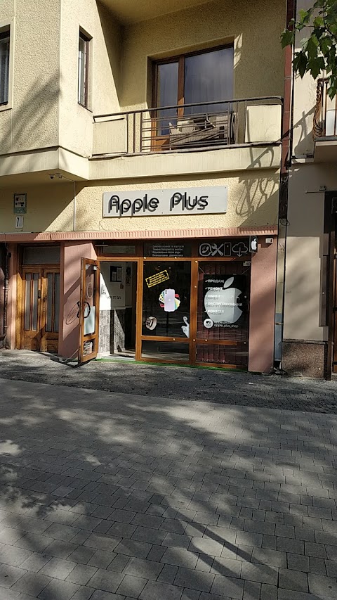 Apple Plus - Roma Store