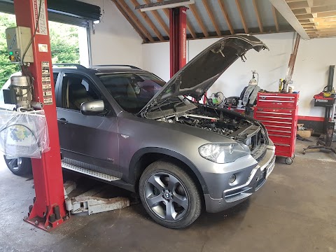 Ace Autos 24/7 recovery and repair