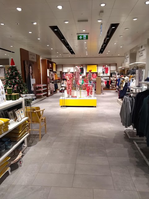 Dunnes Stores