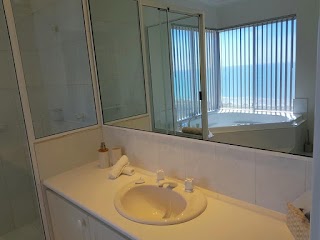 Caravel Beach House Mandurah