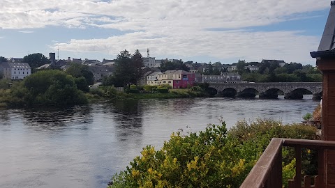 Riverside Holiday Homes