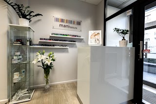 MANIFAKTURA Salon manicure, pedicure i medycyna estetyczna