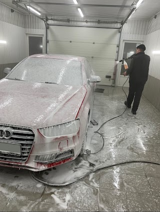 Car Wash.Автомийка на Травневiй.Хiмчистка,Полiрування.