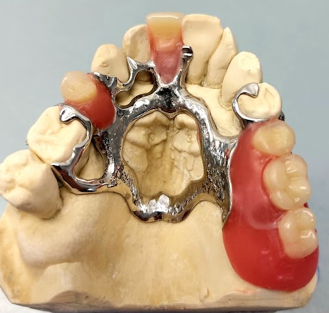 DENTANET Dental Laboratory