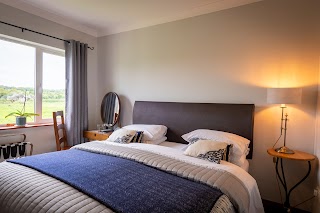 Bunratty Meadows 4 Star Bed & Breakfast (Book Direct & Save)