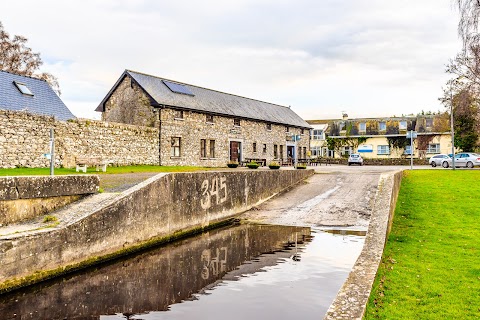 Waterside Cottages