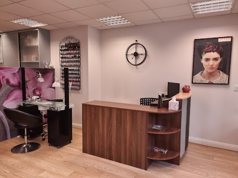 Bridge Street Salon