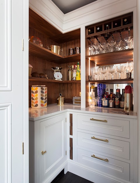 Deanery Furniture Ltd - Makers of Bespoke Kitchens & Furniture