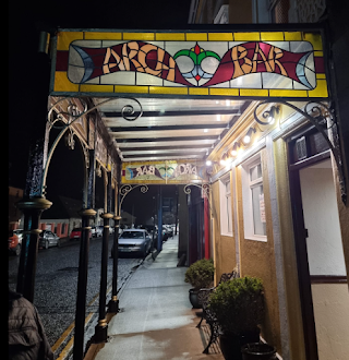 Arch Bar