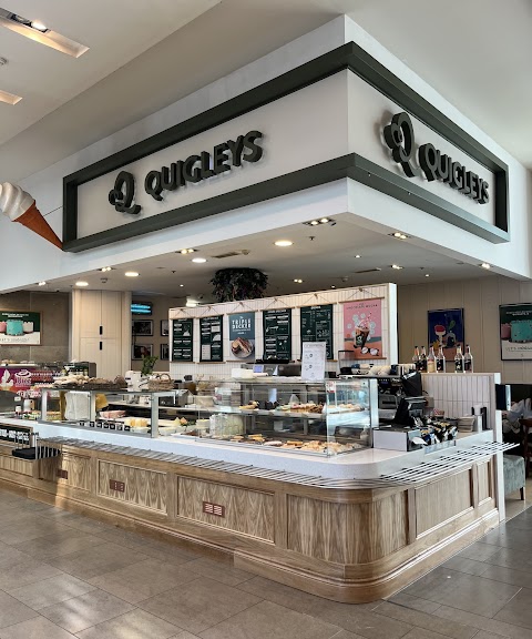 Quigleys Cafe, Bakery & Deli