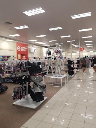 Target Helensvale