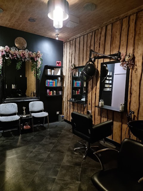 Zara Hair Salon