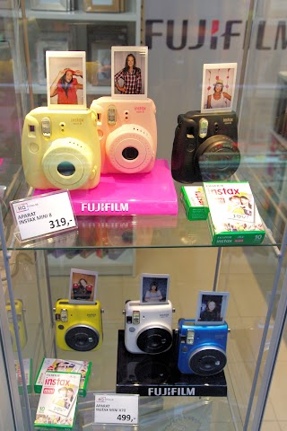 Wypożyczalnia aparatów fotograficznych Instax Mini, Instax Square, Instax Wide i LiPlay