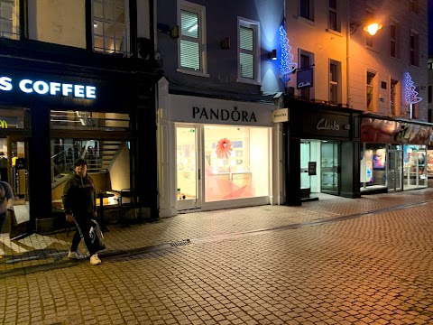 Pandora Waterford