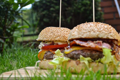 Małomiasteczkowy Burger