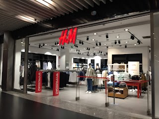 H&M