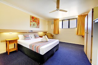 Raintree Motel - Cheap and Best Affordable Accommodation, Apartments, Motels in Townsville, QLD