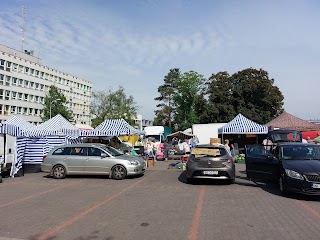 Bazar (tylko w soboty)