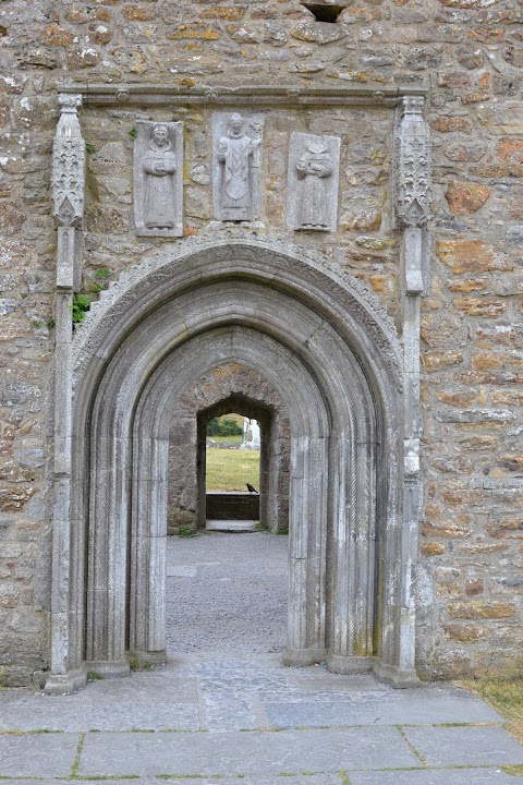 Clonmacnoise