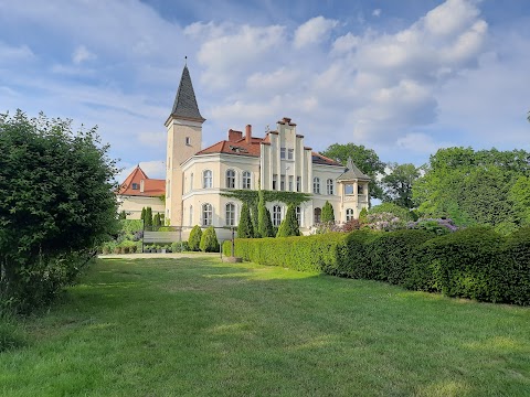 Pałac Brzeźno Spa & Golf