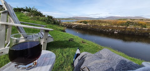 Dunmanus Pier Cottage Holiday Rental