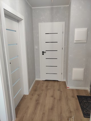 Komfort - Podłogi, Dywany i Drzwi