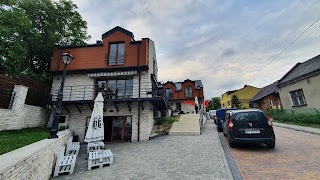 Restauracja Przystań Leśniów