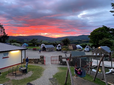 Top of the Rock Pod Páirc and Walking Centre