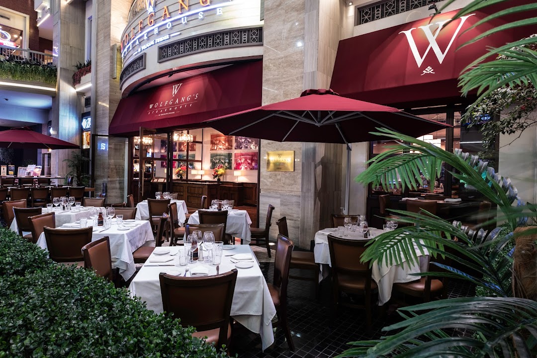 Wolfgang’s Steakhouse by Wolfgang Zwiener