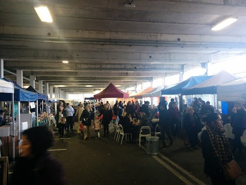 Mahon Point Farmers Market