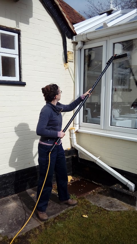 DC Window Cleaning - Residential & Commercial Window Cleaner
