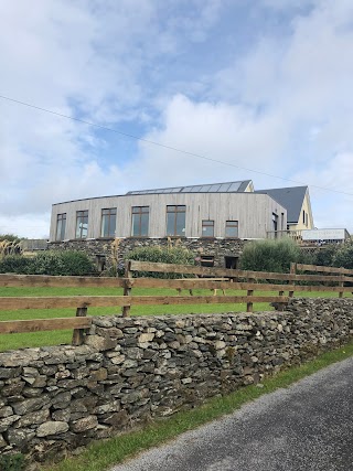 Dolphin Hotel and Restaurant Inishbofin