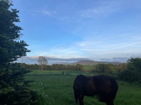 Mai’s Cottage - Self Catering Rural Retreat