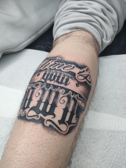 Shane travers tattoo