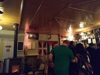 McGirls Bar