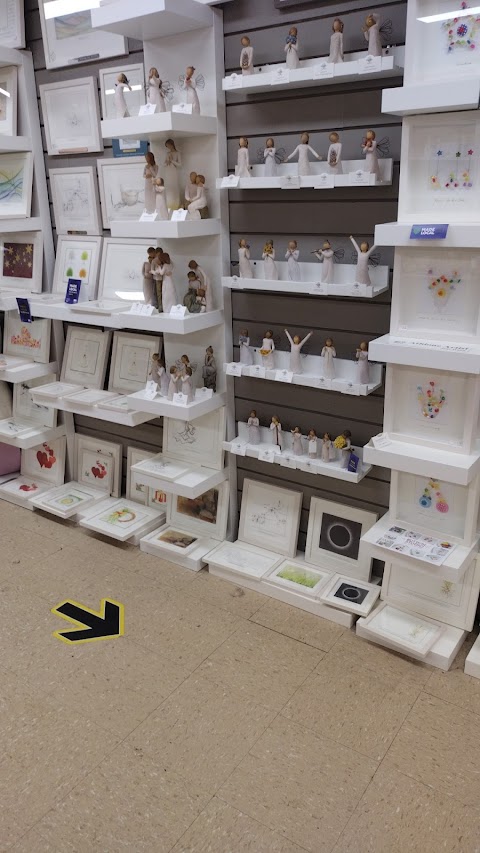 ETL Giftware & Accessories Boutique