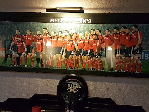 Myles Breens Bar