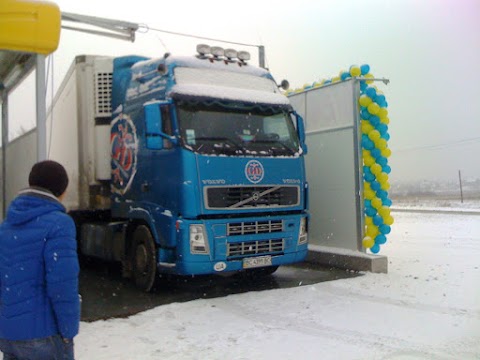 Мийка самообслуговування Clean Car